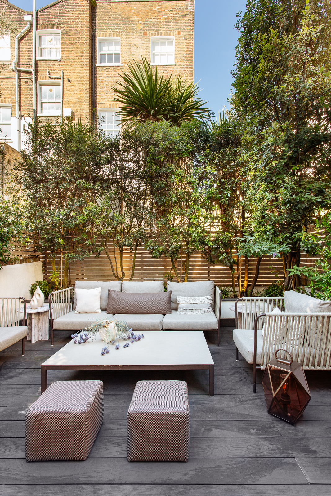 The design-led garden of a luxury townhouse in Notting Hill