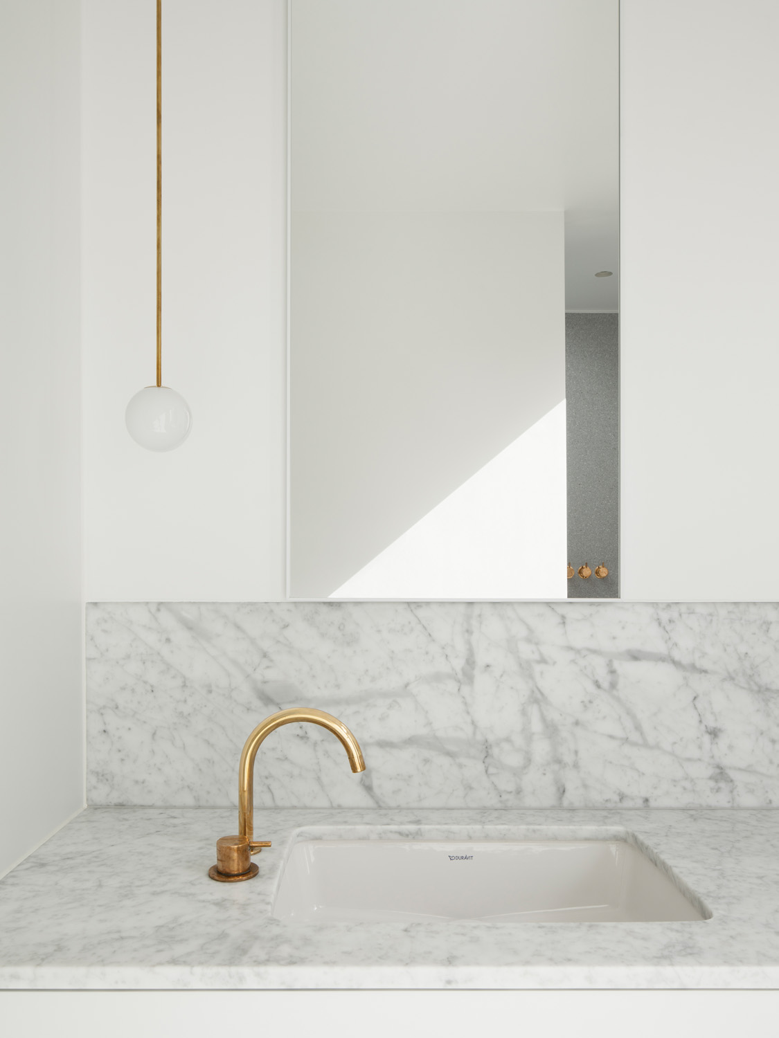 Bathroom sink by OSullivan Skoufoglou Architects