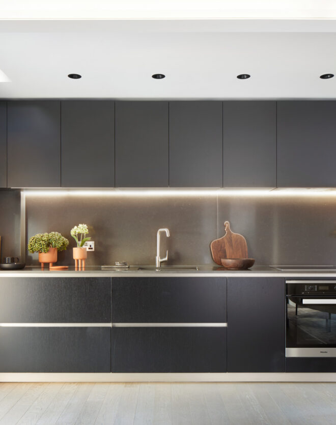 For Sale: Parker Street Chapter House Covent Garden WC2 luxury kitchen with black units