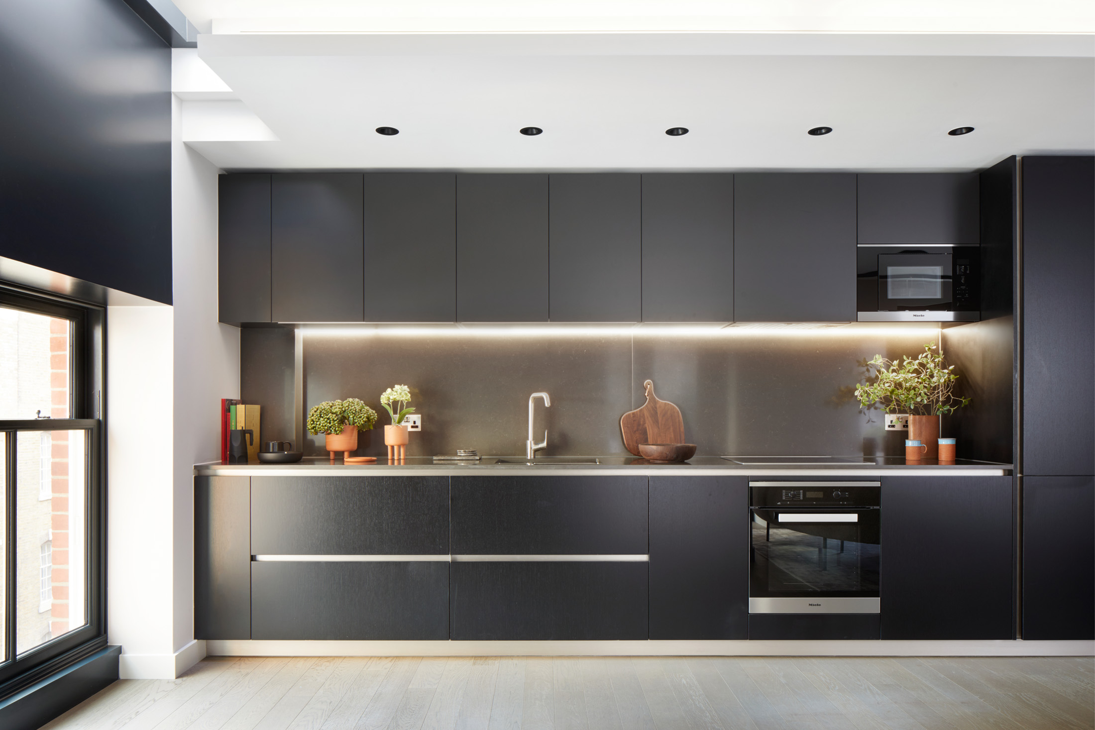 For Sale: Parker Street Chapter House Covent Garden WC2 luxury kitchen with black units