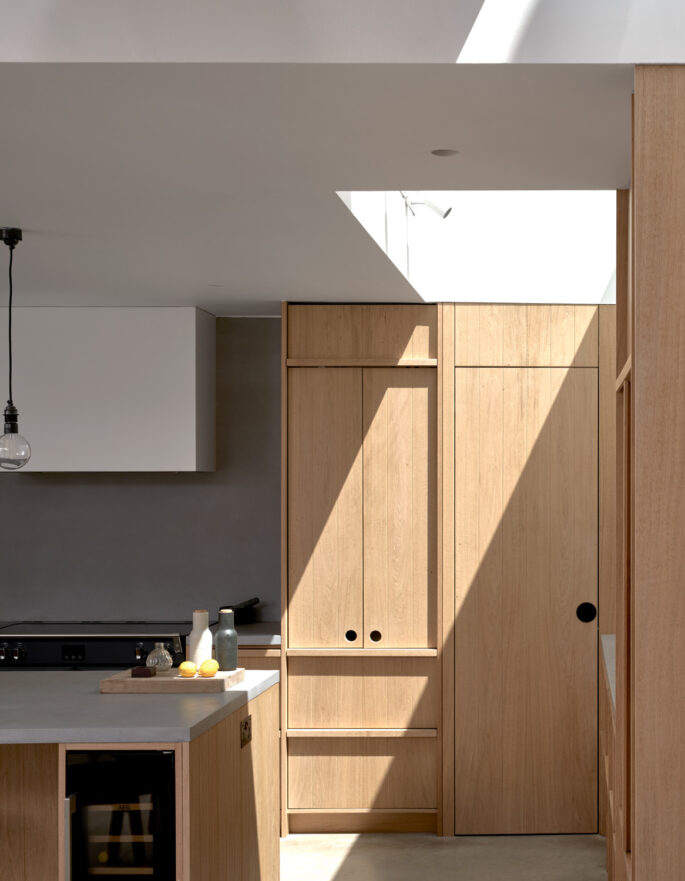 Kitchen cupboard by Proctor &amp; Shaw - minimalist contemporary architecture and interior design in London