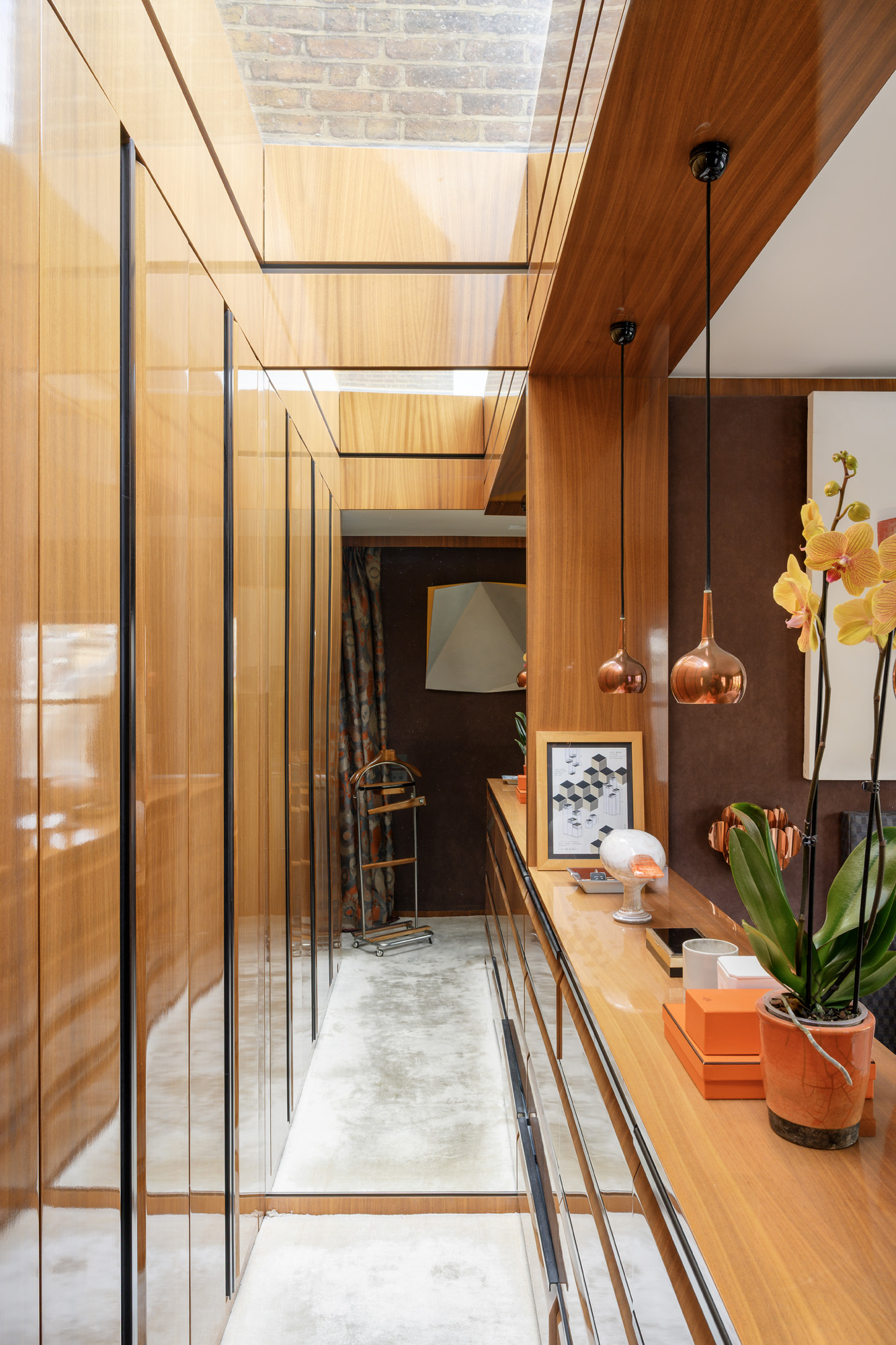 Queens-Gate-Apartment-For-Rent-Elvaston-Place-26_Lo