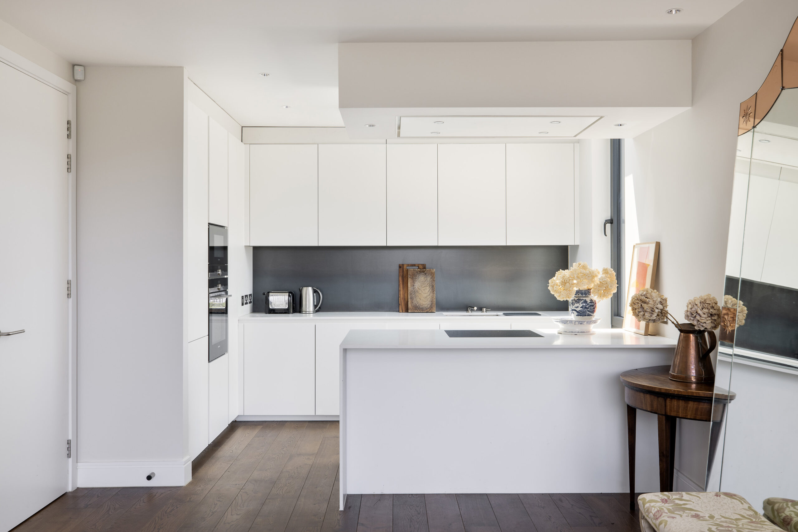 Queens-Park-Apartment-For-Rent-Salusbury-Road-1_Lo