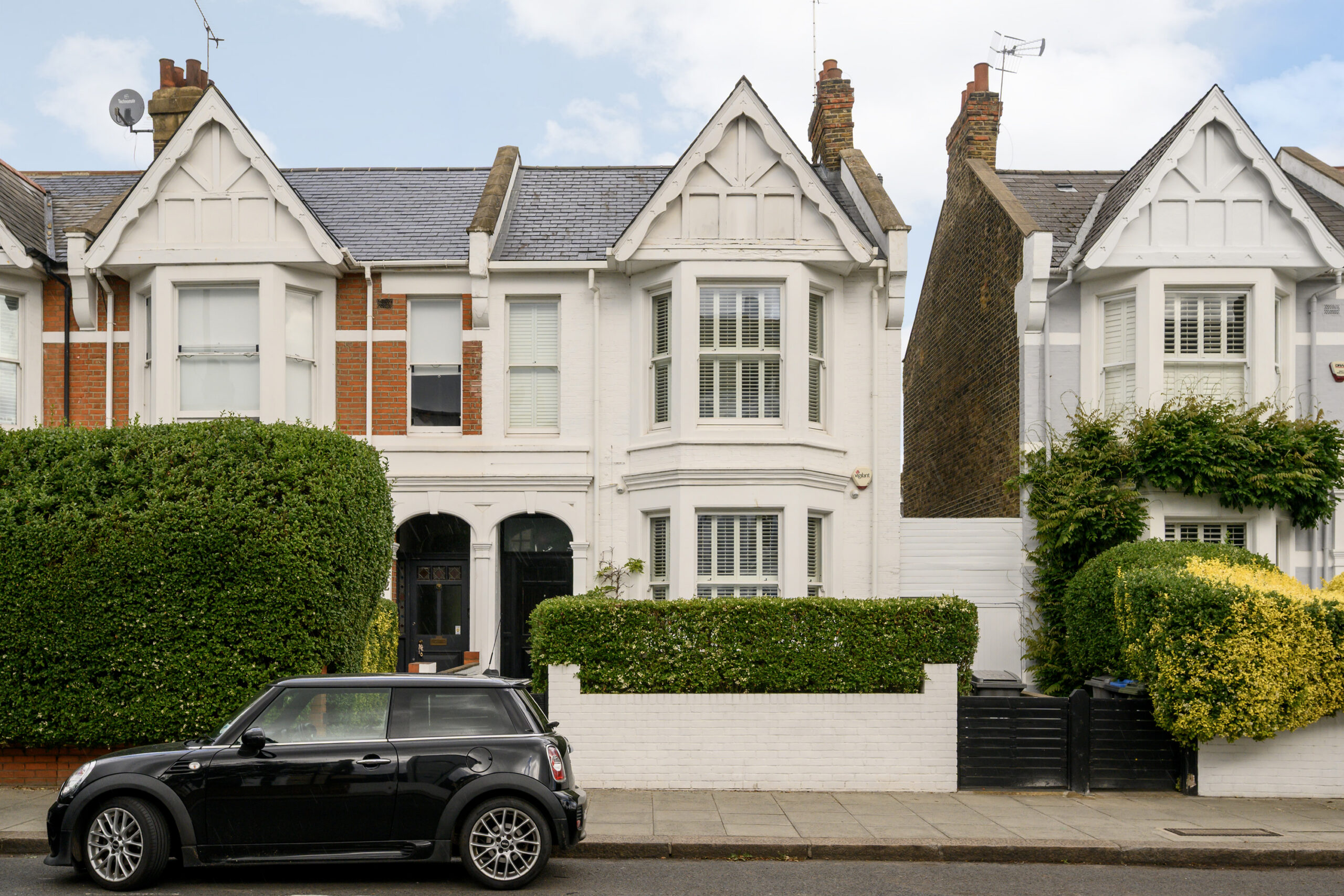 Queens-Park-House-For-Rent-Harvist-Road-42_Lo