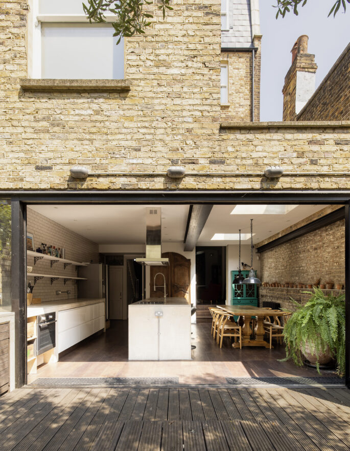 Shepherds Bush-House-For-Sale-Godolphin-Road-57_Lo