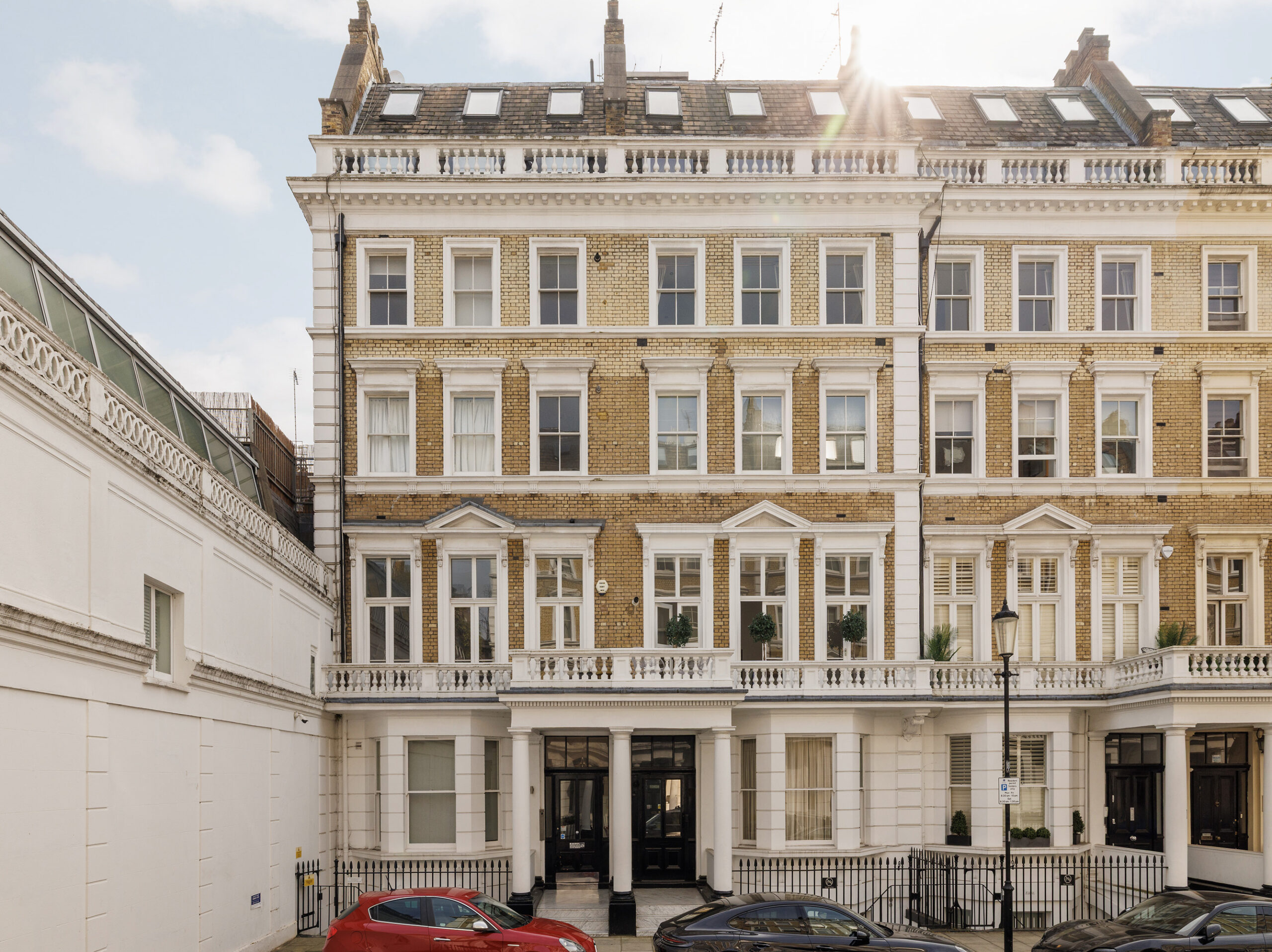 South-Kensington-Apartment-For-Rent-Manson-Place-17_Lo