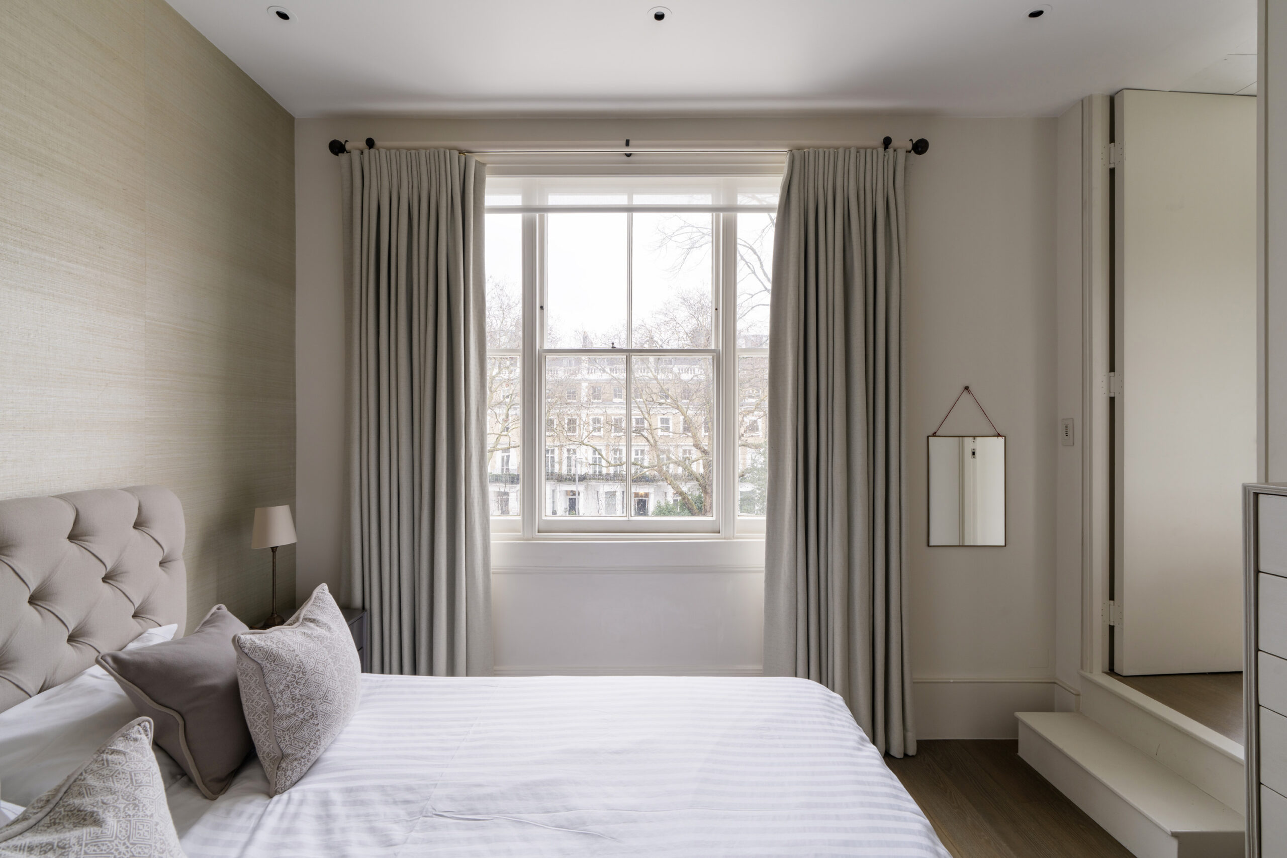 South-Kensington-Apartment-For-Sale-Onslow-Gardens-18_Lo