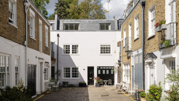 South-Kensington-House-For-Rent-Queen’s-Gate-Mews-1_Lo