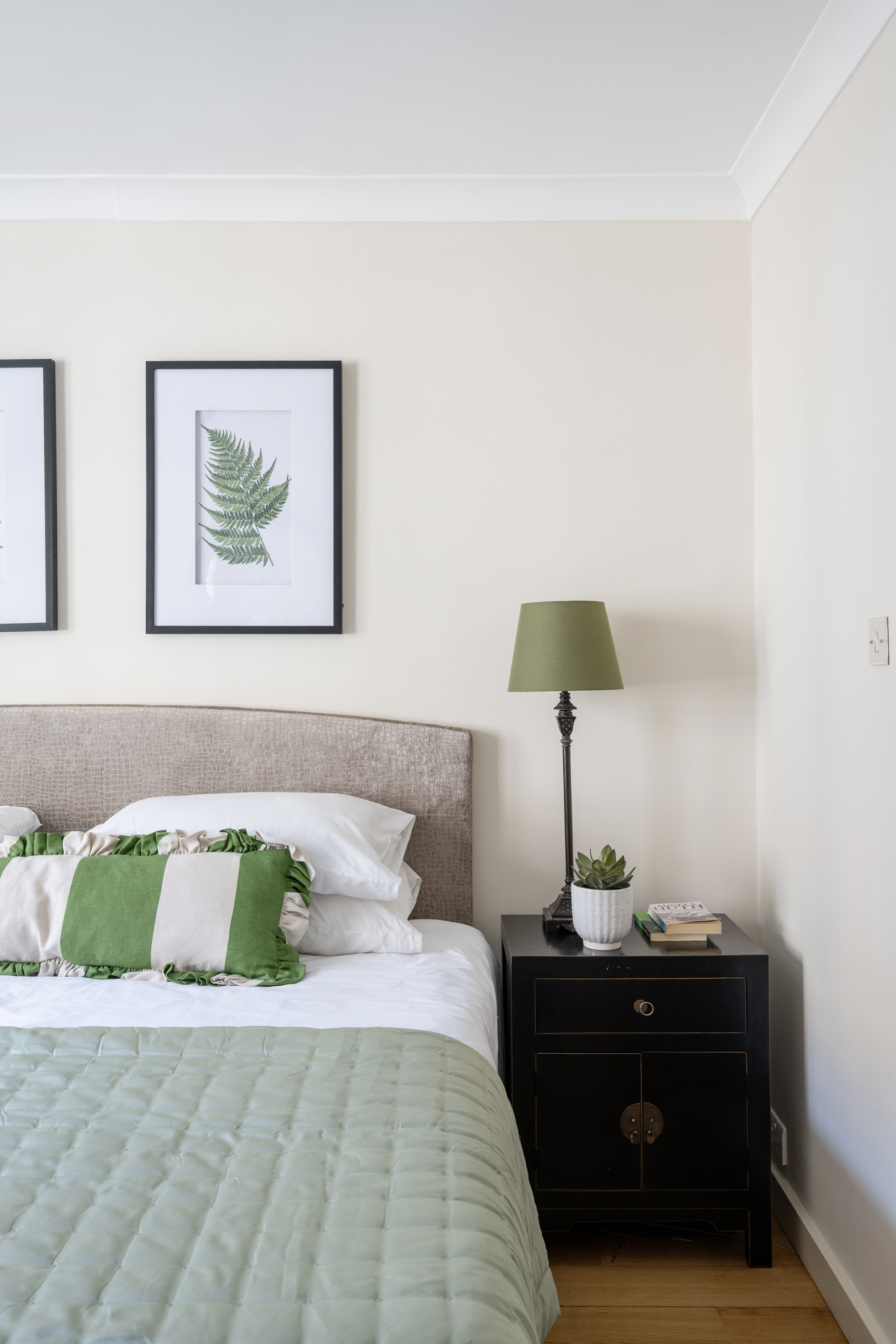 South-Kensington-House-For-Rent-Queen’s-Gate-Mews-8_Lo