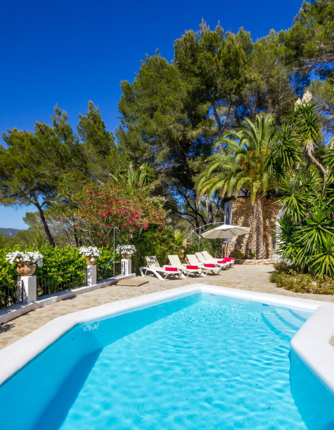 Pool and view of Villa Fantasia Domus Nova