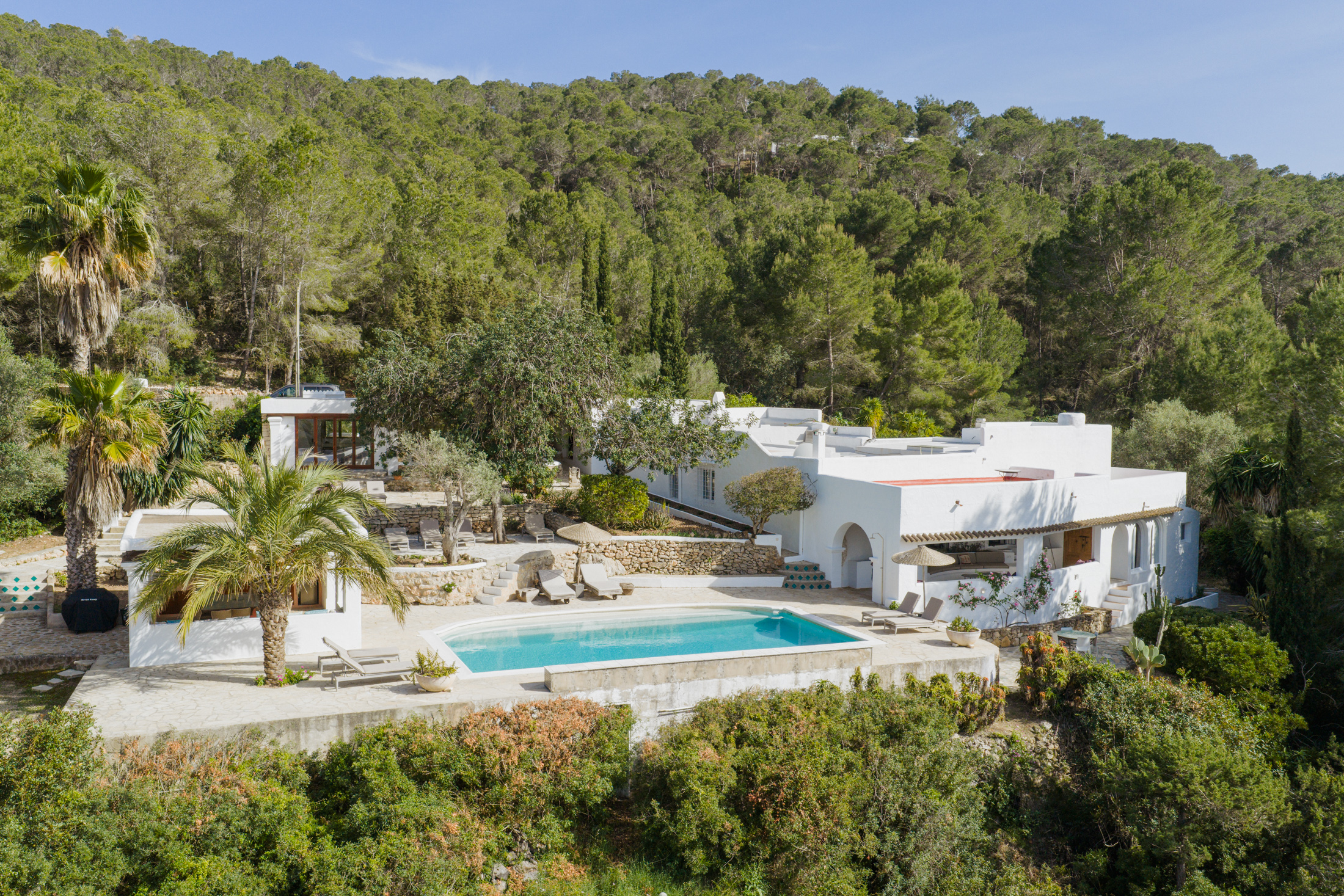Villa-Finca-To-Rent-North-Ibiza (51)