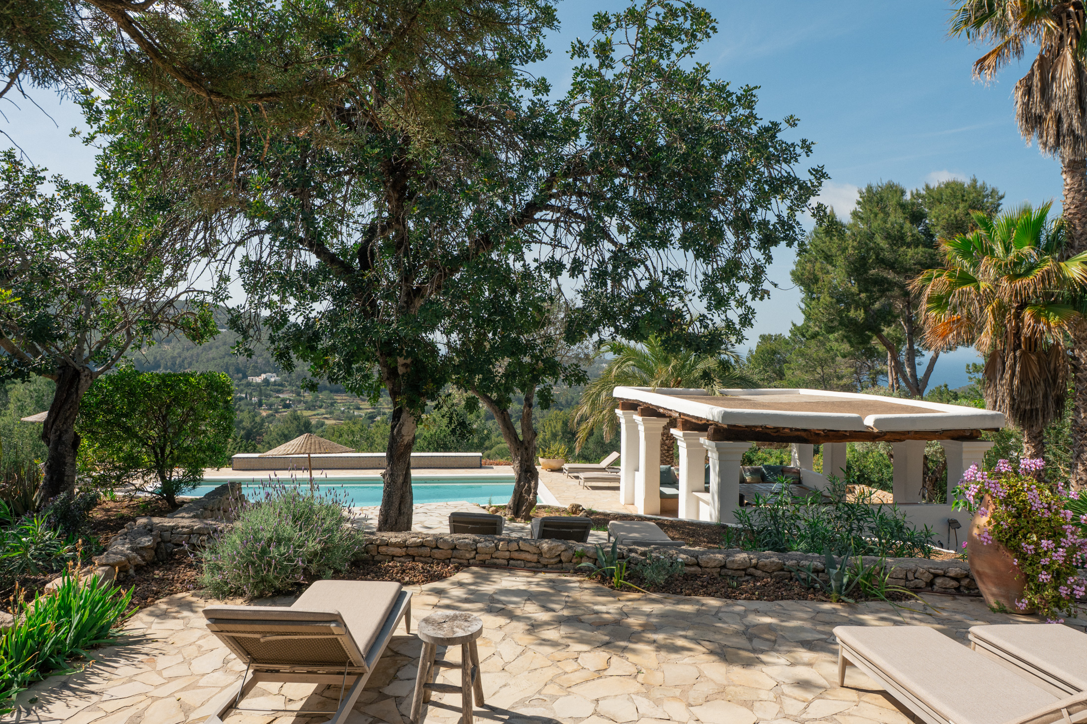 Villa-Finca-To-Rent-North-Ibiza (64)