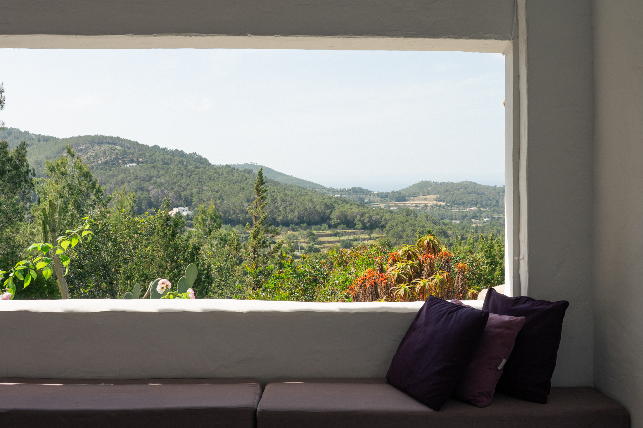 Villa-Finca-To-Rent-North-Ibiza (71)