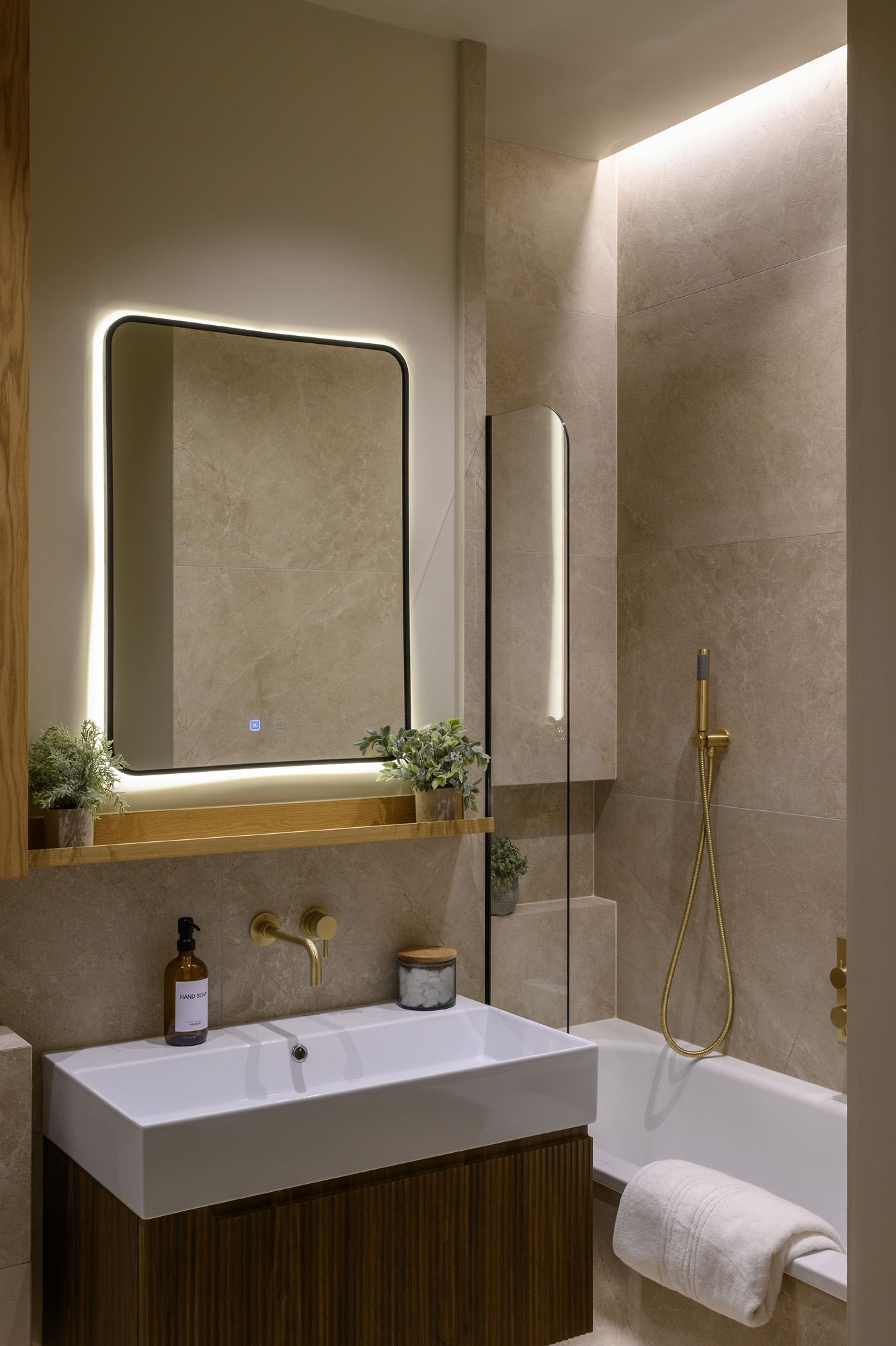 West-Acton-Apartment-For-Sale-Creswick-Road-27_Lo