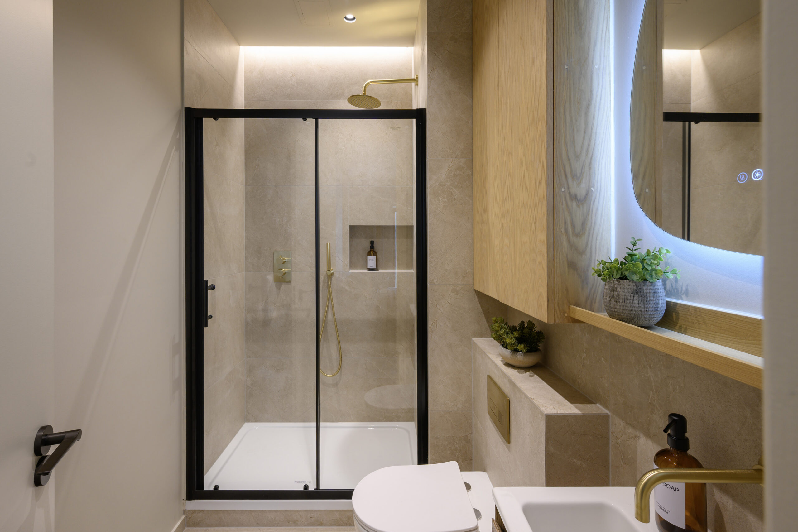 West-Acton-Apartment-For-Sale-Creswick-Road-35_Lo