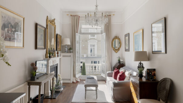 West-Brompton-Apartment-For-Rent-Harcourt-Terrace-6_Lo