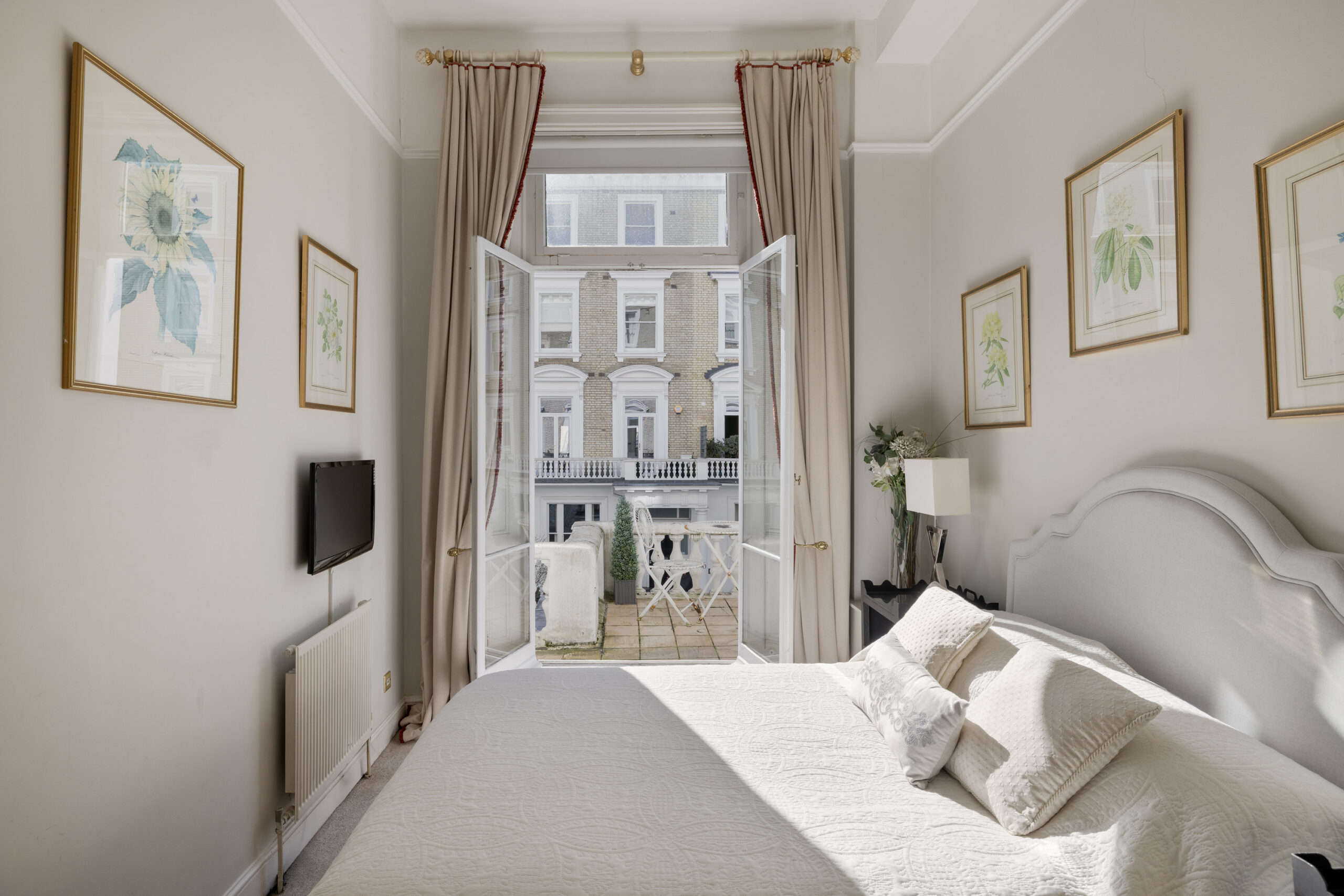 West-Brompton-Apartment-For-Rent-Harcourt-Terrace-9_Lo
