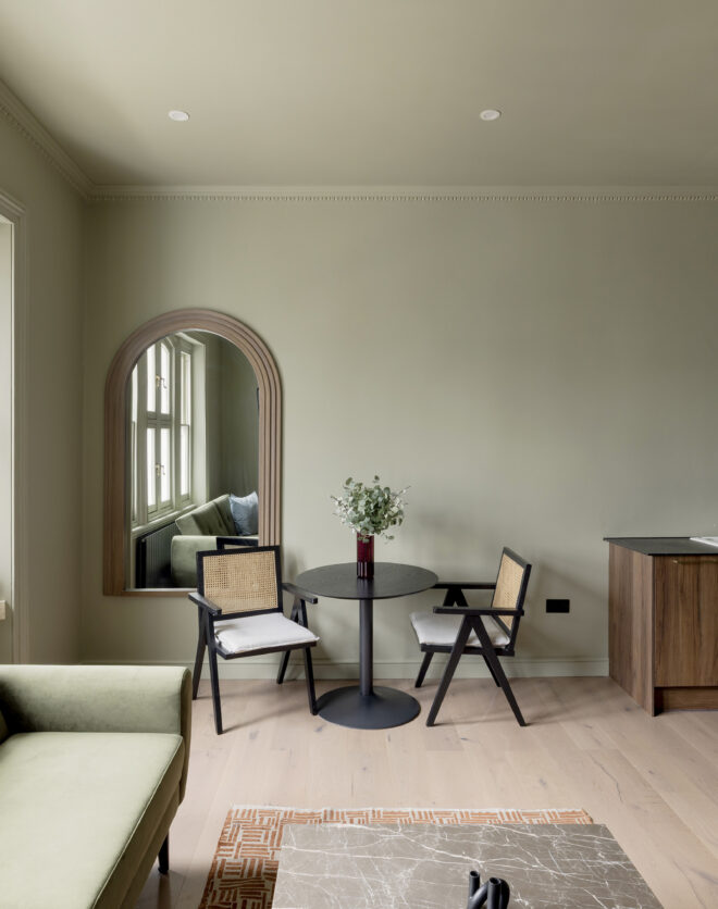 West-Brompton-Apartment-For-Rent-Redcliffe-Gardens-1_Lo