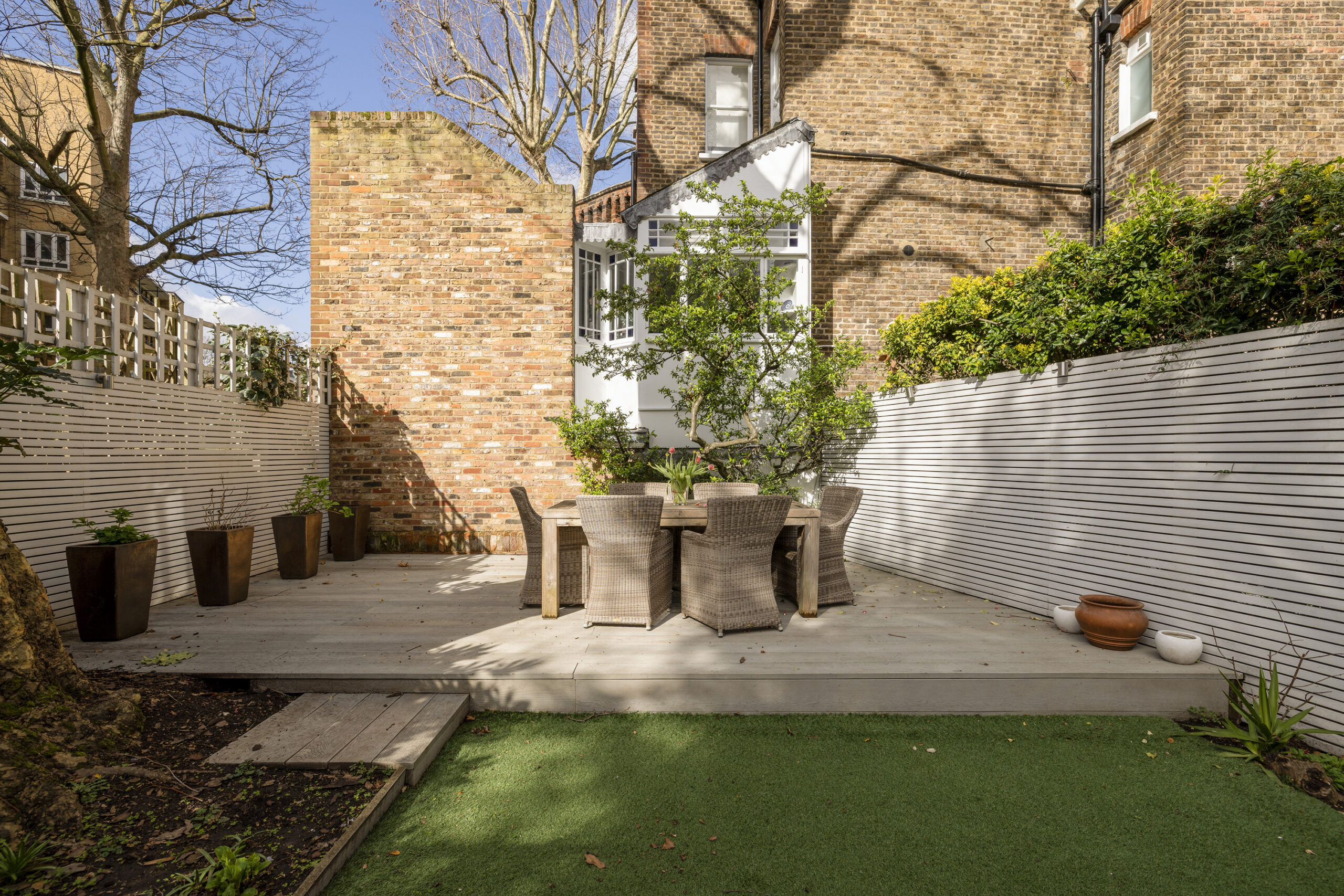 West-Kensington-Apartment-For-Rent-Mornington-Avenue-14_Lo