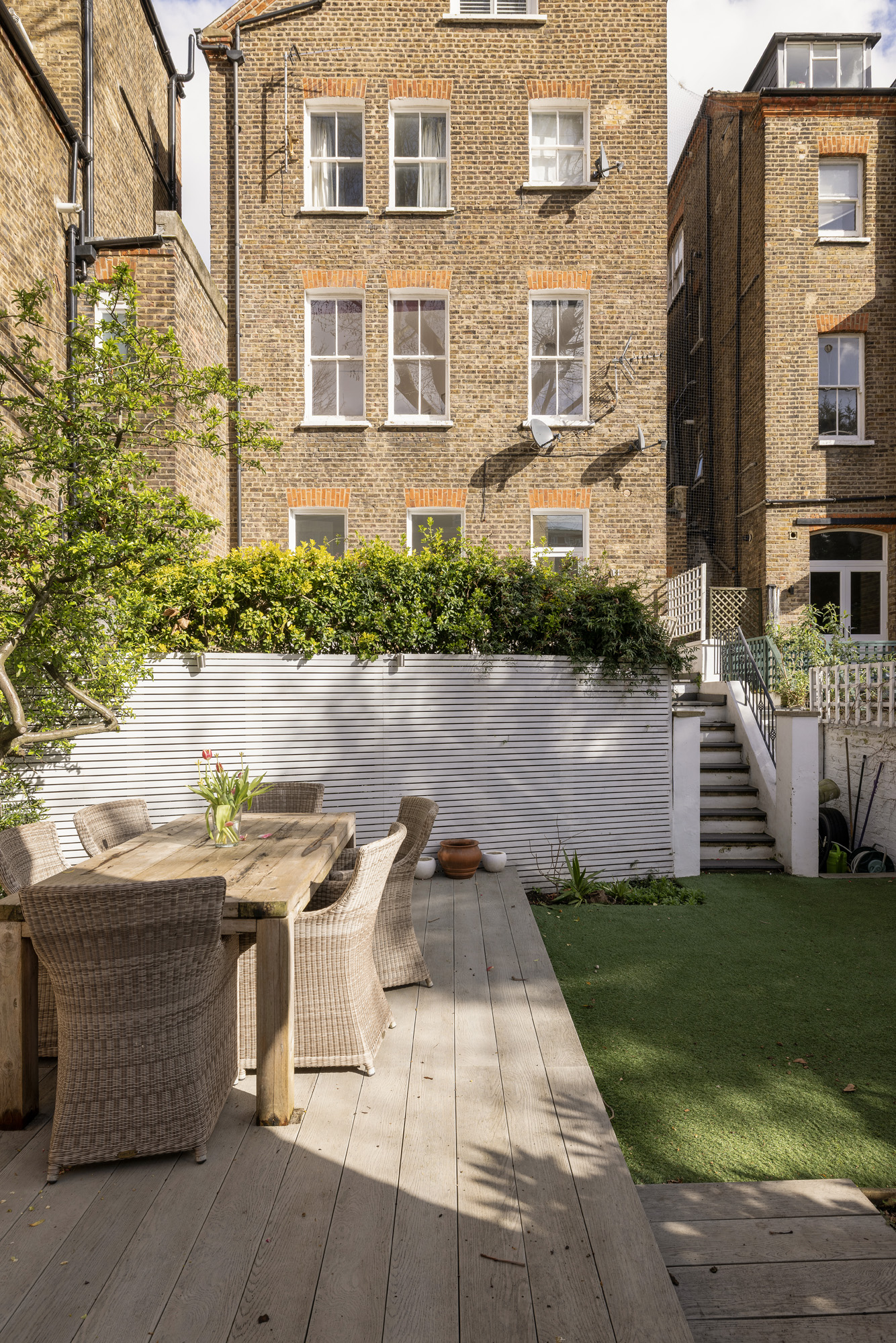 West-Kensington-Apartment-For-Rent-Mornington-Avenue-17_Lo