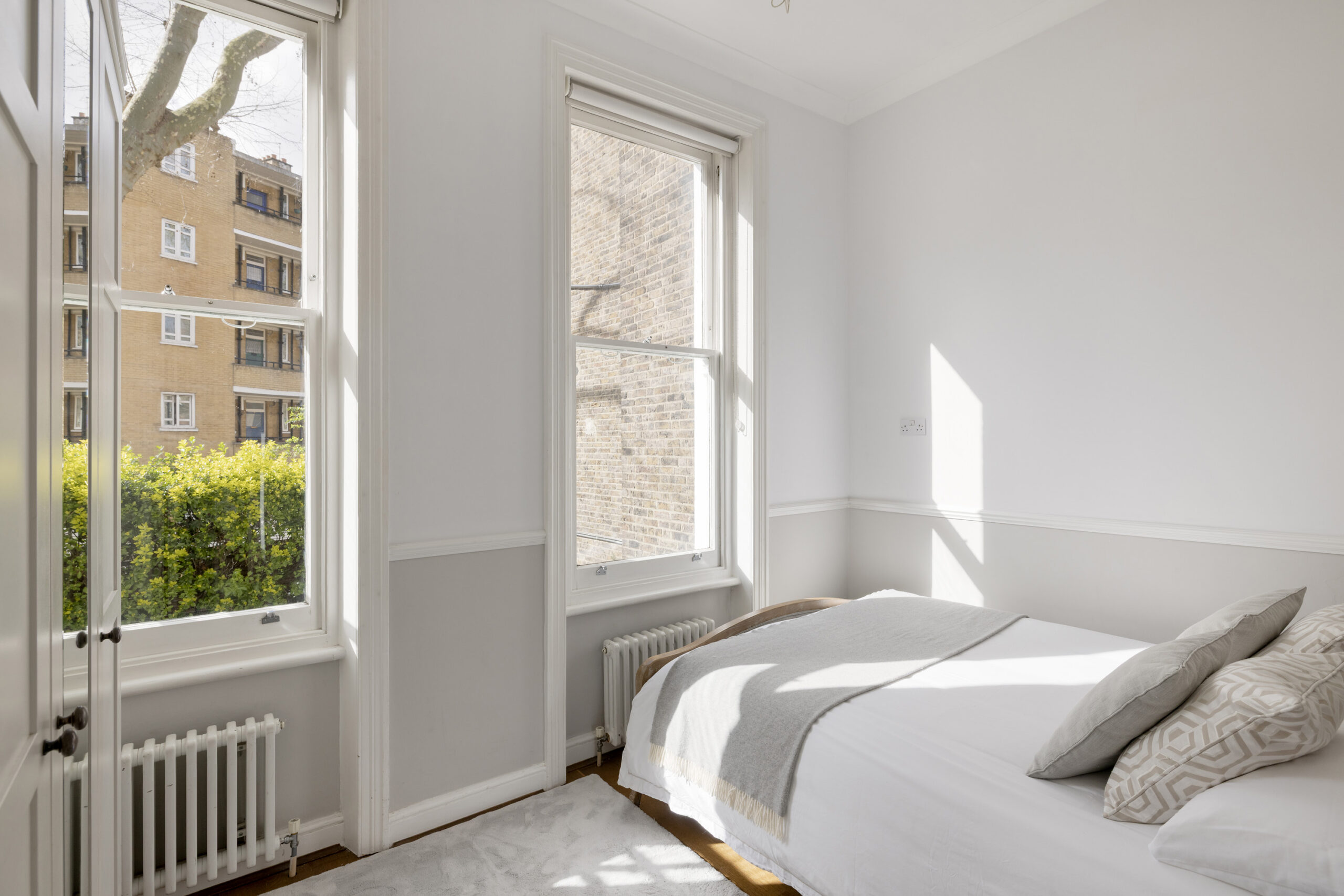 West-Kensington-Apartment-For-Rent-Mornington-Avenue-19_Lo