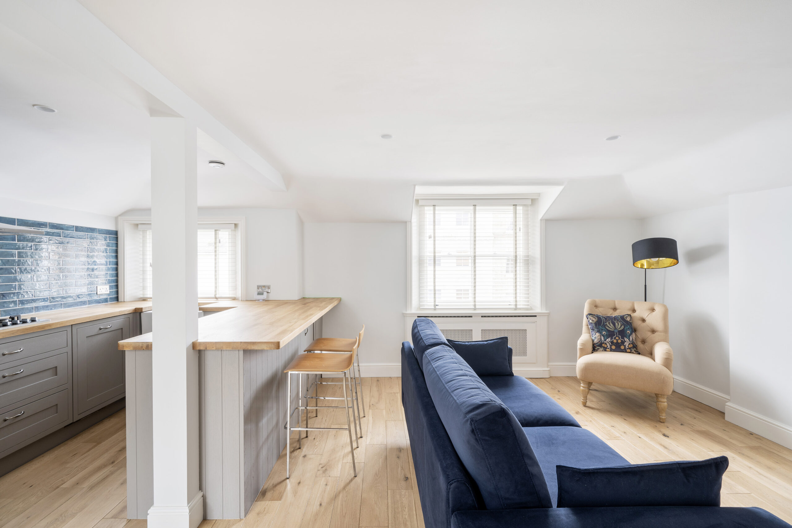 Westbourne-Grove-Apartment-For-Rent-Monmouth-Road-3_Lo